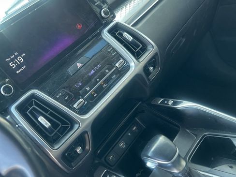 Used 2023 Kia Sorento S w/ Panoramic Sunroof Package FWD image 25