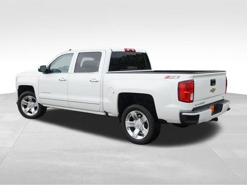 Used 2016 Chevrolet Silverado 1500 LTZ w/ LTZ Plus Package AWD/4WD image 8