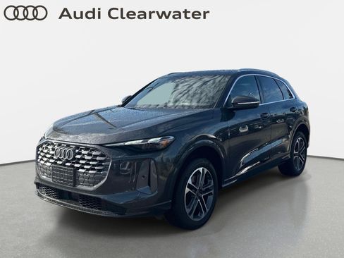 Used 2025 Audi Q5 Premium w/ Convenience Package AWD/4WD image 1