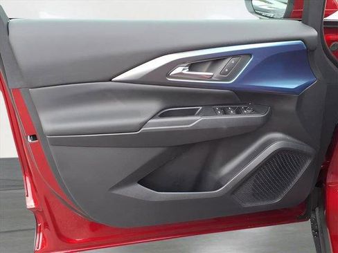 New 2026 Chevrolet Equinox EV LT image 14