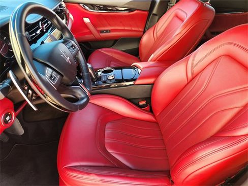 Used 2021 Maserati Quattroporte S GranLusso Q4 image 13