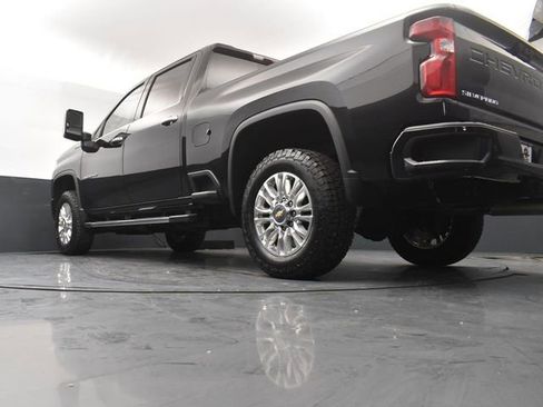 Used 2022 Chevrolet Silverado 2500 High Country w/ Z71 Off-Road Package AWD/4WD image 22