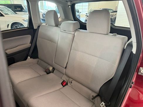Used 2018 Subaru Forester 2.5i Premium AWD/4WD image 23