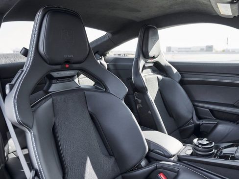 Used 2025 Porsche 911 GT3 w/ Chrono Package RWD image 45