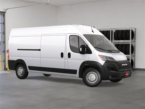 New 2025 RAM ProMaster 2500 w/ Convenience Group image 7