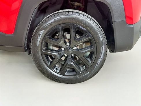 Used 2019 Jeep Renegade Altitude w/ Quick Order Package 2XM AWD/4WD image 26