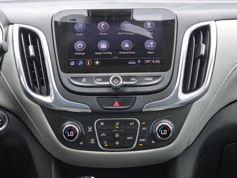 Certified 2021 Chevrolet Equinox Premier w/ LPO, Cargo Package FWD image 18