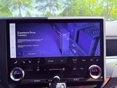 Certified 2024 Lexus GX 550 w/ Cold Area Package AWD/4WD image 28