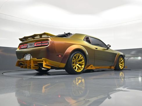 Used 2023 Dodge Challenger SRT Hellcat RWD image 25