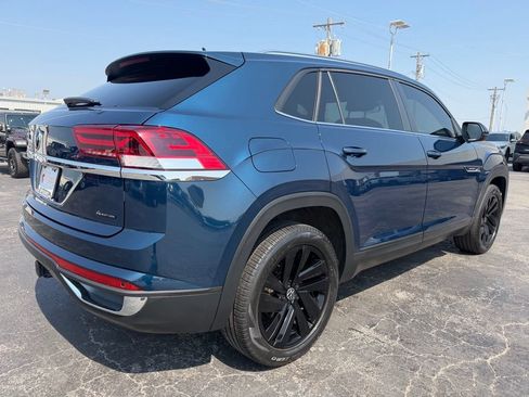 Used 2023 Volkswagen Atlas Cross Sport SE AWD/4WD image 3