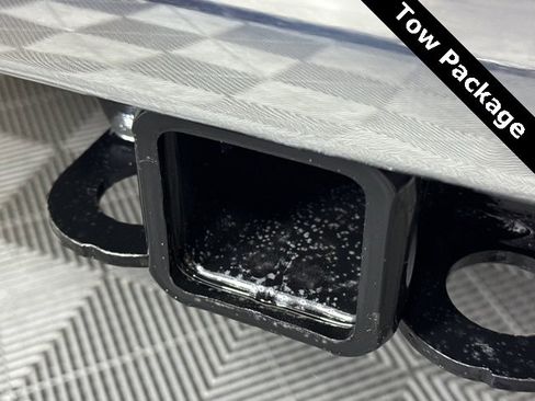 Used 2024 RAM 2500 Big Horn w/ Bed Utility Group image 10