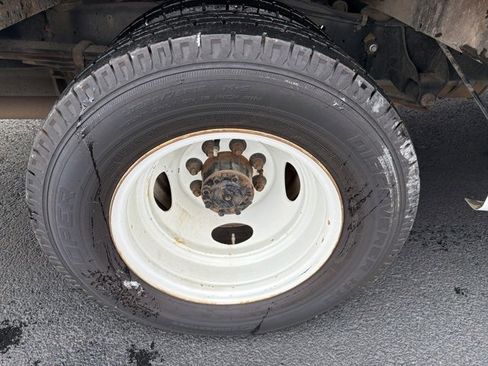 Used 2019 Ford E-350 and Econoline 350 Super Duty w/ Shuttle Bus Prep Package image 24