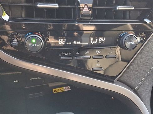 Used 2024 Toyota Camry XSE w/ Navigation Package image 16