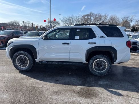 New 2026 Toyota 4Runner TRD Off-Road Premium AWD/4WD image 4