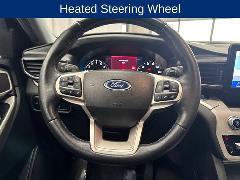 Certified 2023 Ford Explorer XLT w/ Equipment Group 202A AWD/4WD image 17