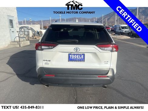 Used 2024 Toyota RAV4 XLE Premium image 4