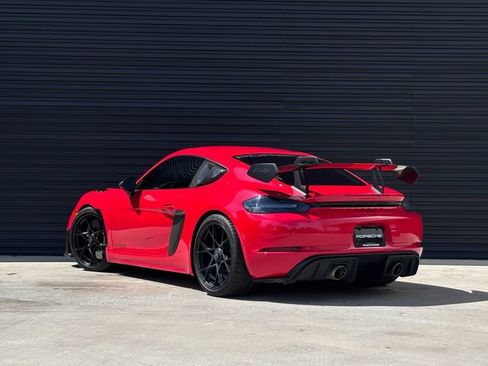 Certified 2025 Porsche 718 Cayman GT4 RS RWD image 3