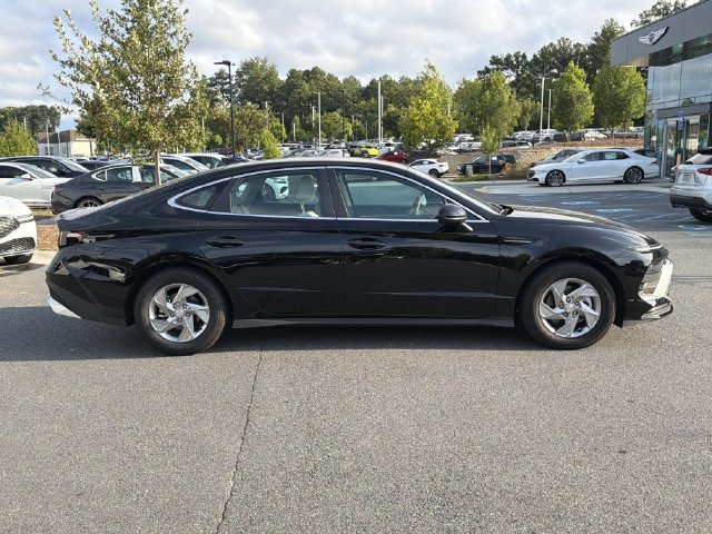 Certified 2026 Hyundai Sonata SE FWD image 9