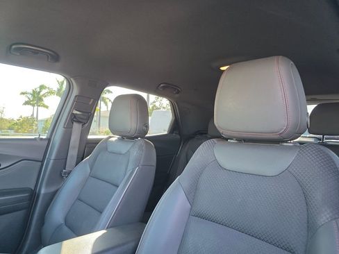 Used 2023 Chevrolet TrailBlazer RS w/ Convenience Package image 21