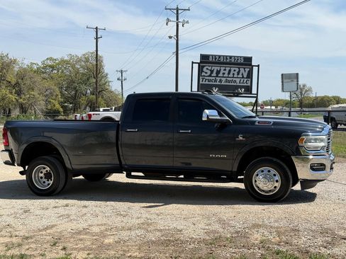 Used 2019 RAM 3500 Laramie image 2