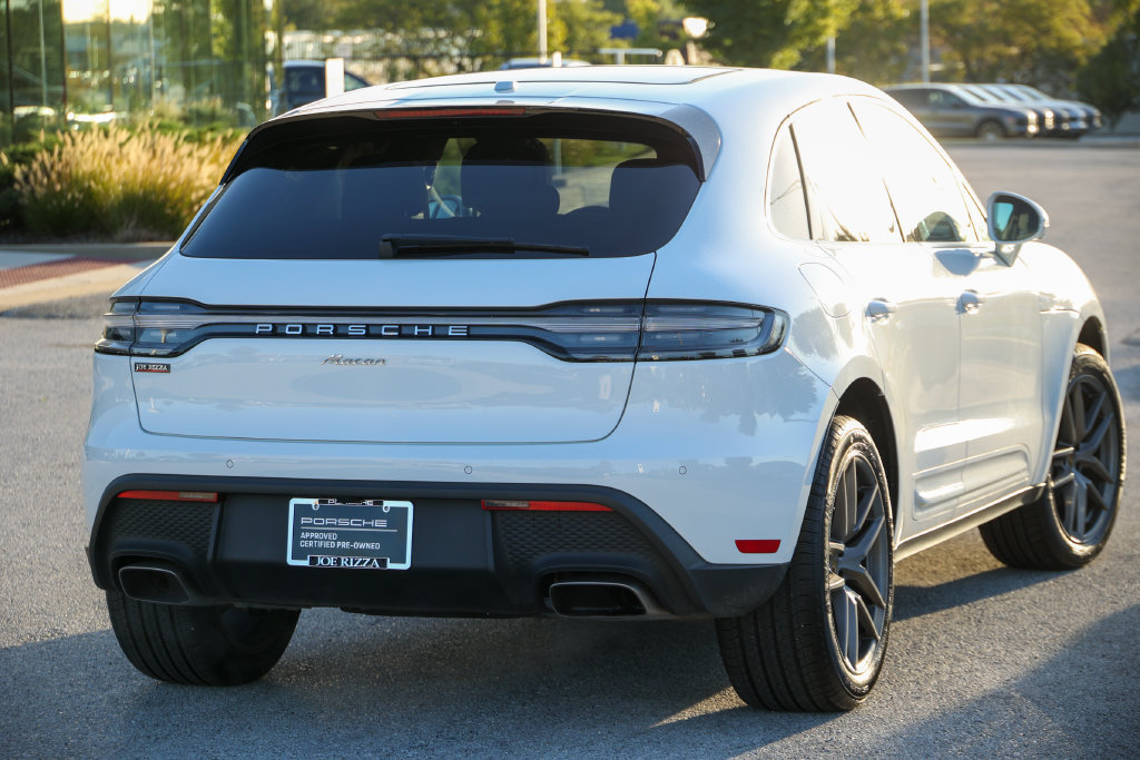 Certified 2026 Porsche Macan AWD/4WD image 12