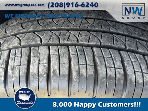 Used 2025 Kia Telluride SX w/ SX Captain's Chair Package image 4