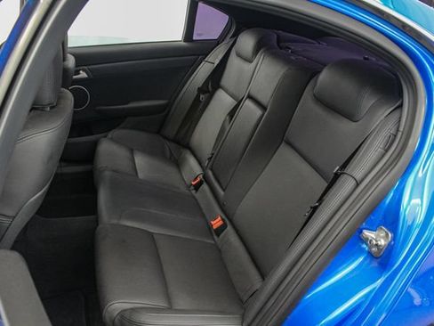 Used 2009 Pontiac G8 GT w/ Premium Package RWD image 21