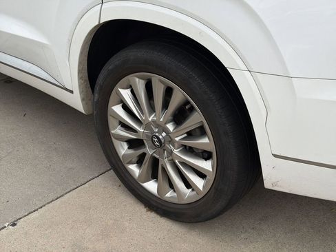 Used 2020 Hyundai Palisade Limited FWD image 5