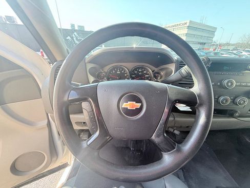 Used 2013 Chevrolet Silverado 2500 W/T image 13