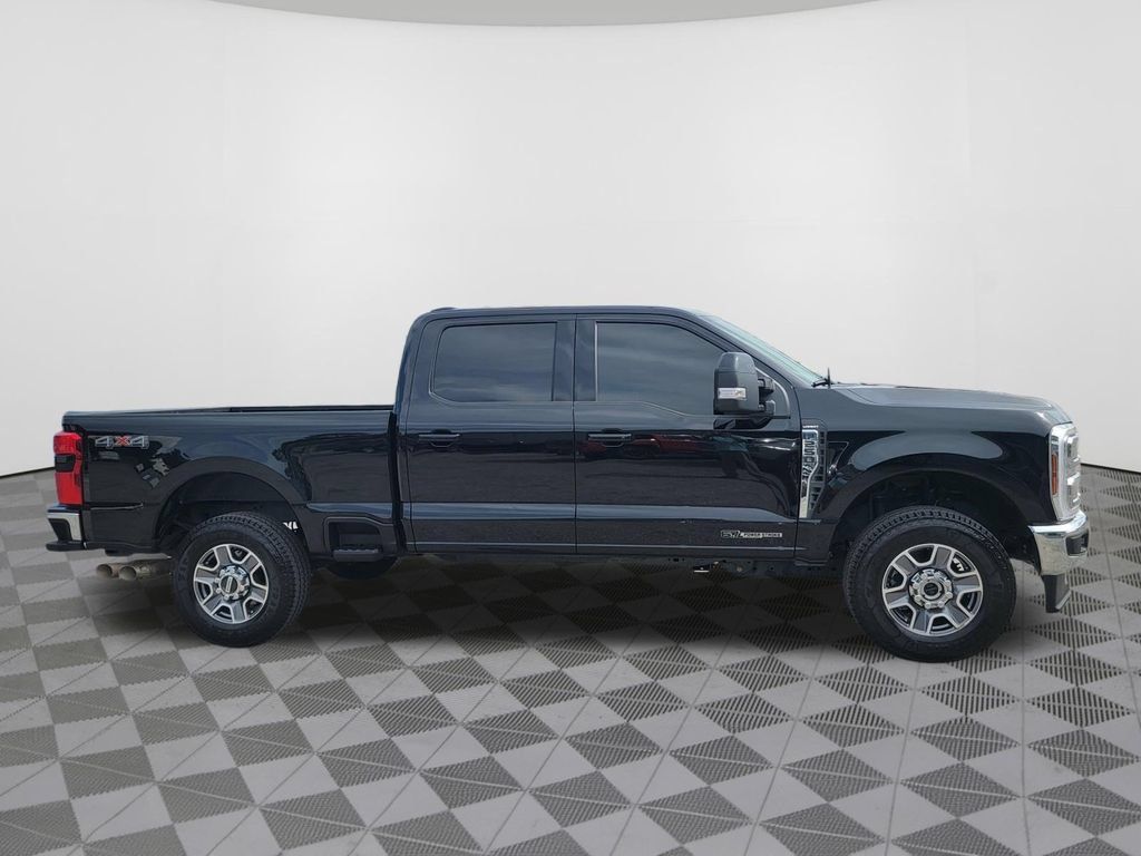 Used 2024 Ford F250 Lariat AWD/4WD image 5