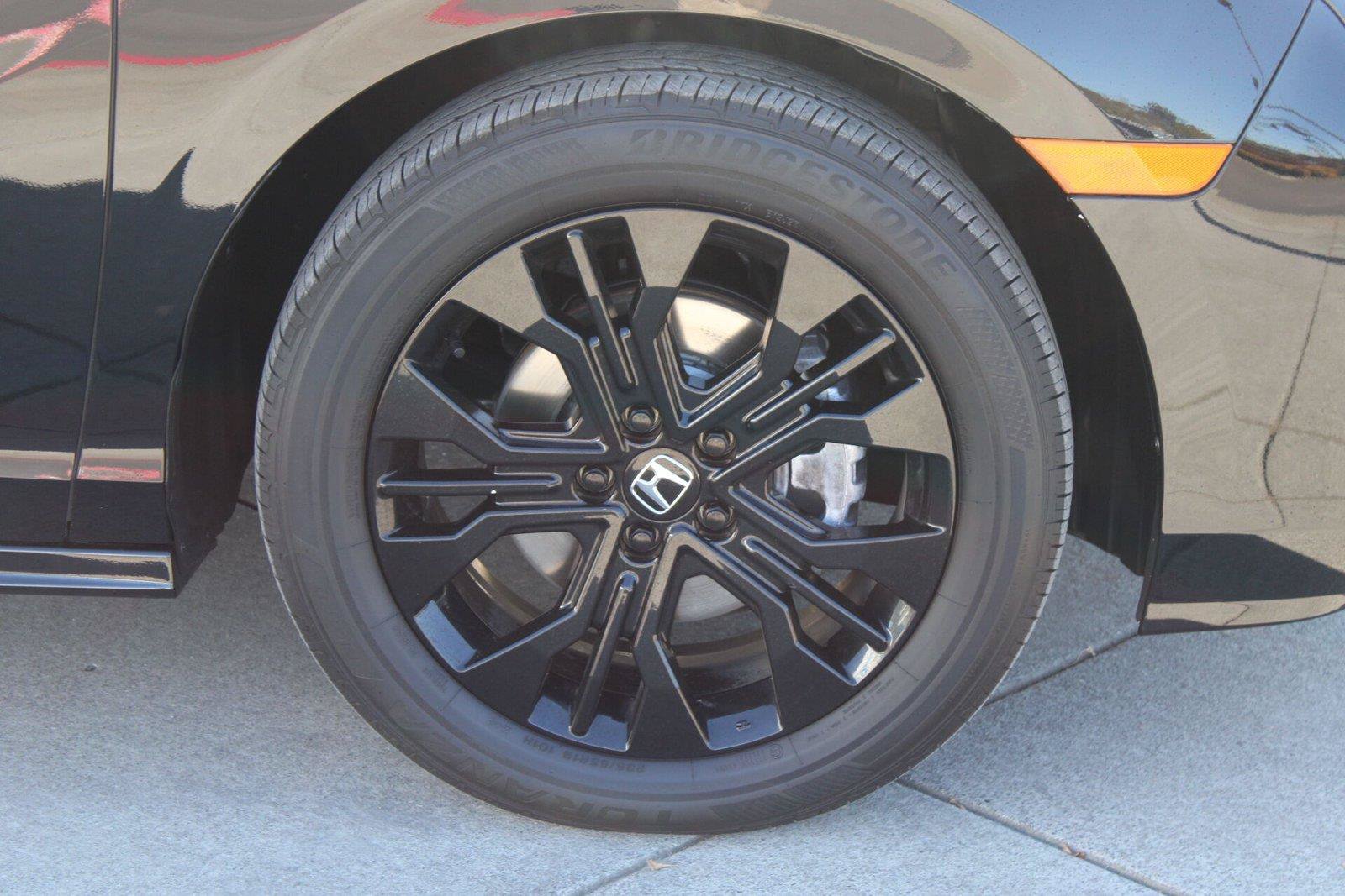 Used 2025 Honda Odyssey Sport-L image 11