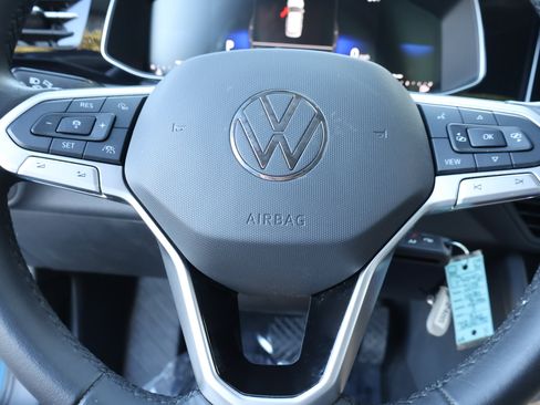 Used 2025 Volkswagen Jetta S image 21