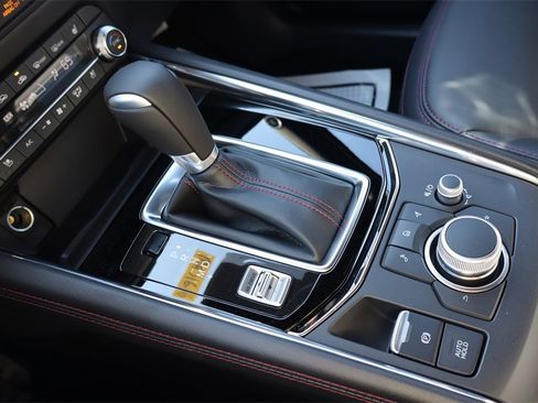 Certified 2025 MAZDA CX-5 2.5 Turbo w/ Premium Package image 11