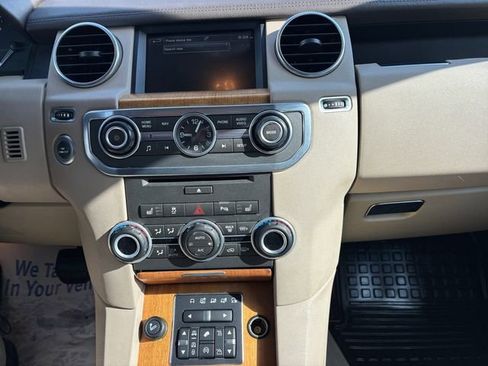 Used 2016 Land Rover LR4 HSE image 20
