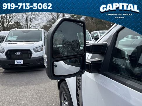 New 2026 Ford F250 XL w/ XL Chrome Package image 12