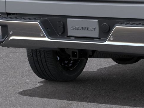 New 2026 Chevrolet Silverado 1500 LTZ w/ LTZ Premium Package AWD/4WD image 14