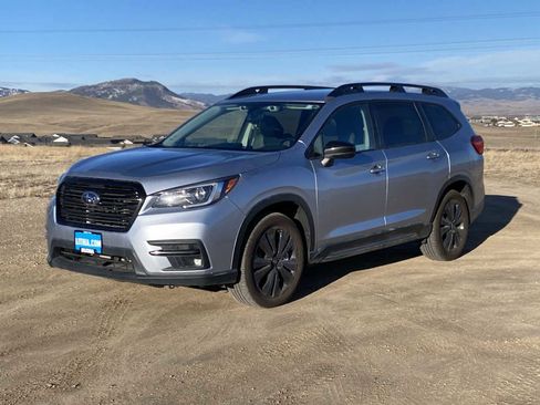 Used 2022 Subaru Ascent Onyx Edition image 11