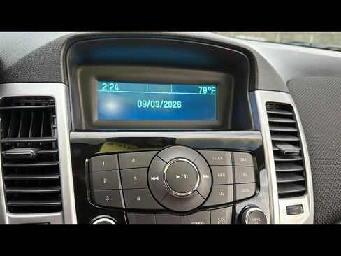 Used 2012 Chevrolet Cruze LT FWD image 18