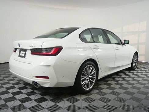 Certified 2023 BMW 330i Sedan w/ Parking Assistance Package RWD image 3