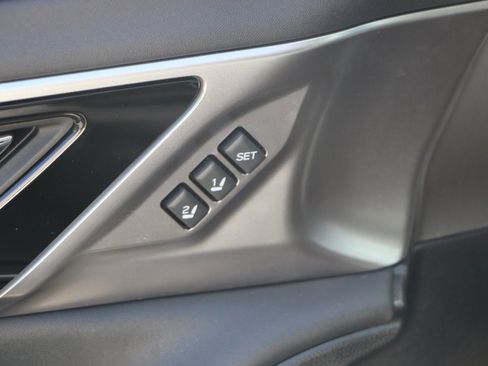 Used 2023 Subaru Outback Limited XT AWD/4WD image 18