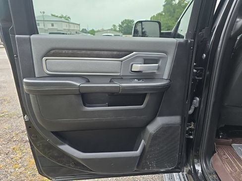 Used 2022 RAM 2500 Big Horn AWD/4WD image 15