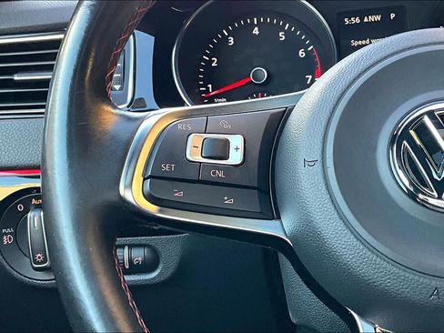 Used 2016 Volkswagen Jetta GLI SE image 23