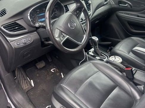 Used 2019 Buick Encore Essence w/ Safety Package II AWD/4WD image 2