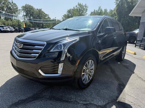 Used 2017 Cadillac XT5 Luxury w/ Driver Awareness Package FWD image 7