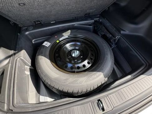 New 2026 Jeep Grand Cherokee 2WD image 18