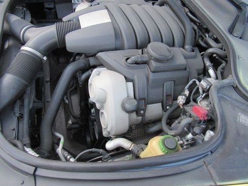 Used 2014 Porsche Panamera 4 image 41