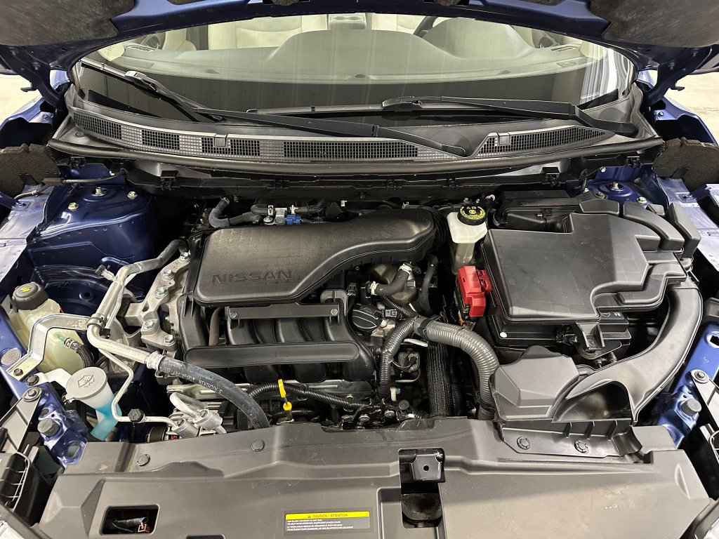 Used 2021 Nissan Rogue Sport SV FWD image 35