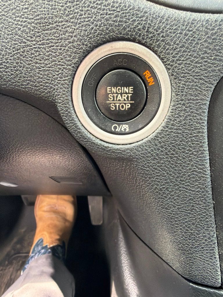 Used 2017 Dodge Charger Police w/ Fleet Park Assist Group AWD/4WD image 22