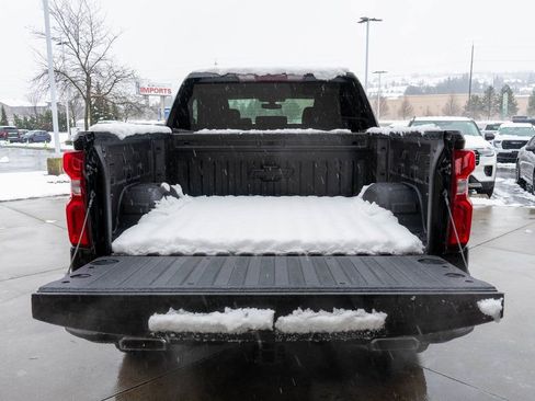 Used 2021 Chevrolet Silverado 1500 LT Trail Boss w/ Bed Protection Package image 32