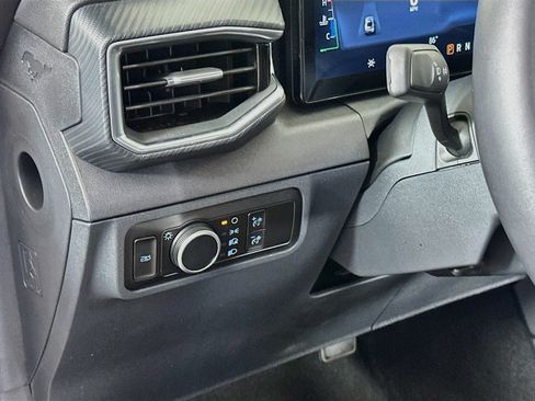 Used 2026 Ford Mustang Premium RWD image 17